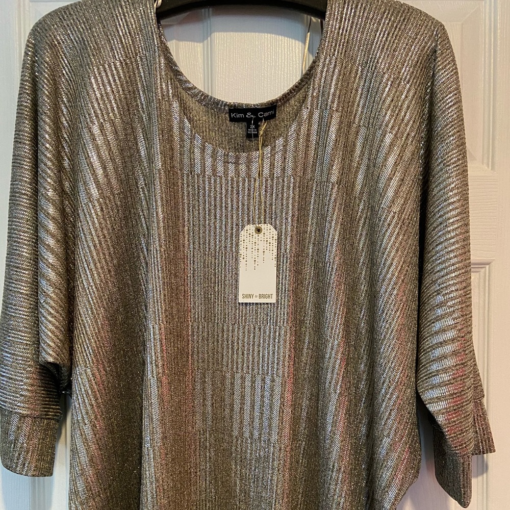 Kim & Cami Shiny & Bright Plus Size